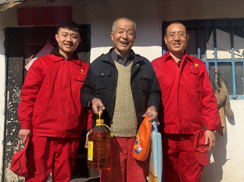 長慶油田采油一廠企地?cái)y手共育“幸?；?rdquo;