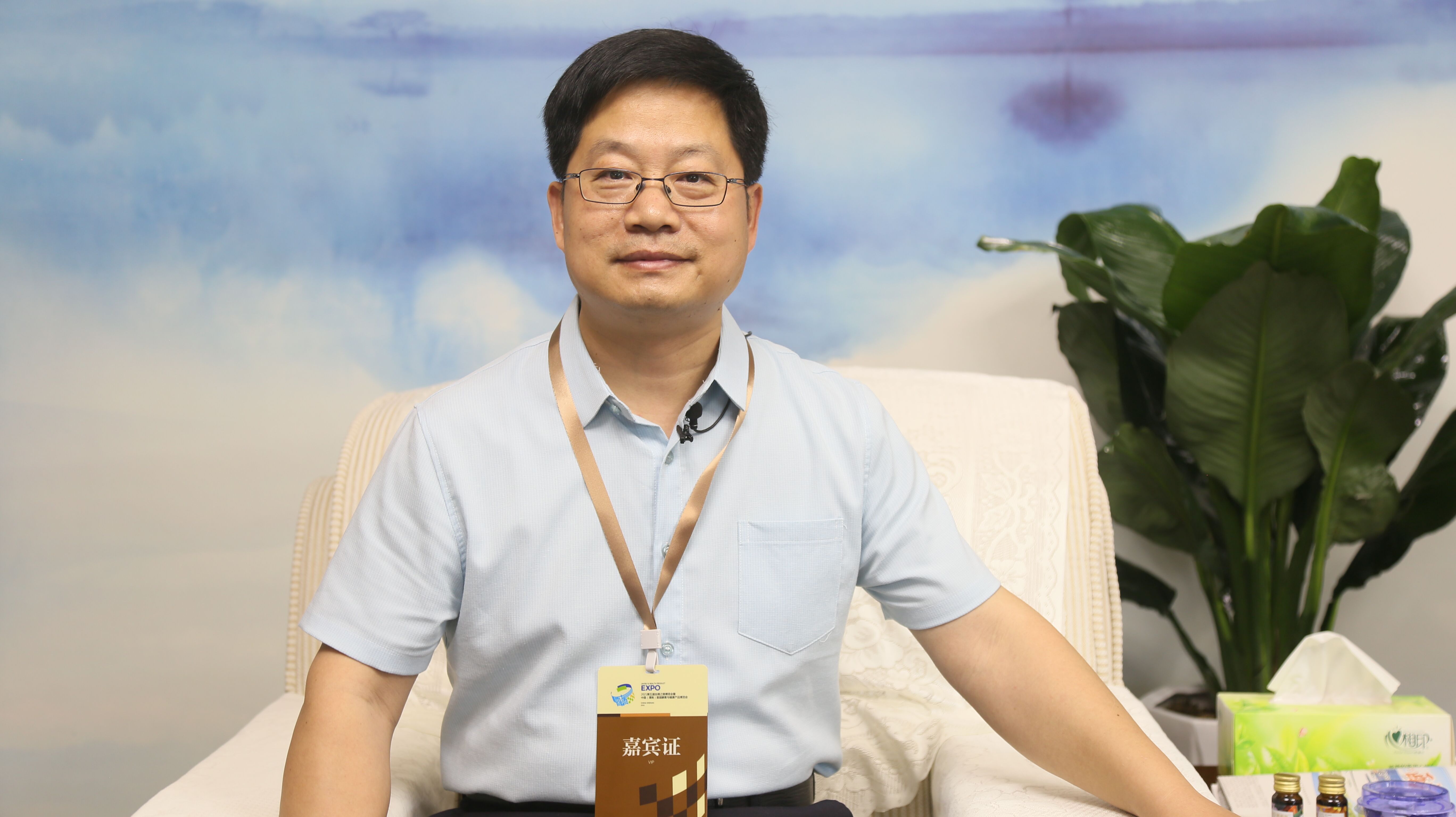 中國(guó)酵素城經(jīng)過(guò)5年的發(fā)展近70家企業(yè)落戶(hù)，形成了一個(gè)相對(duì)完整的鏈條，未來(lái)的發(fā)展是不可估量的